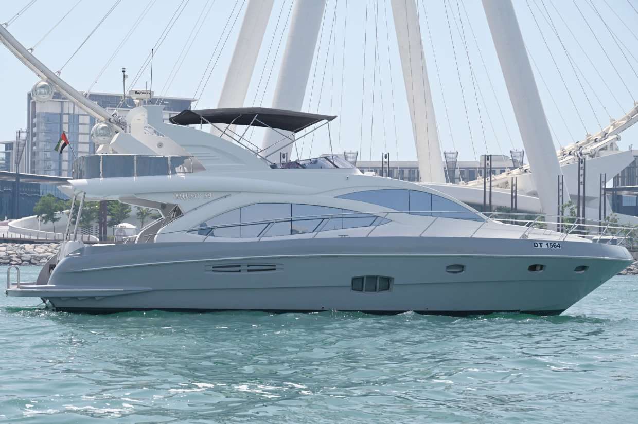 Majesty 59ft photo 1