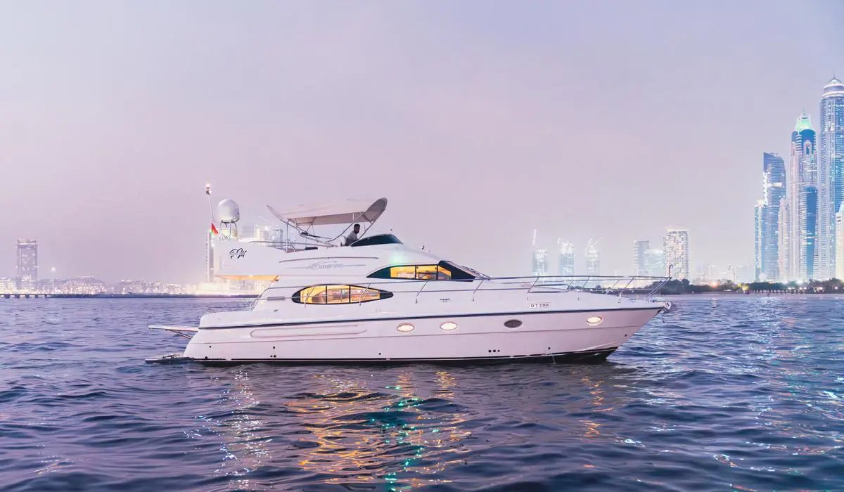 Al Shali 50ft yacht charter in Dubai